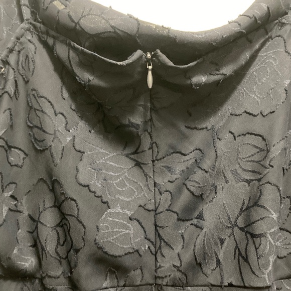 Host Pick! 👗Anthropologie Navy Brocade Midi Dress, 14 - Picture 9 of 10